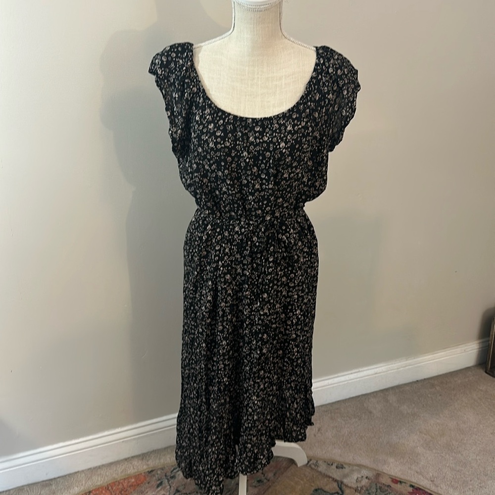 Lucky Brand Black Ditsy Floral Asymmetrical Dresss Tie Waist Size Large